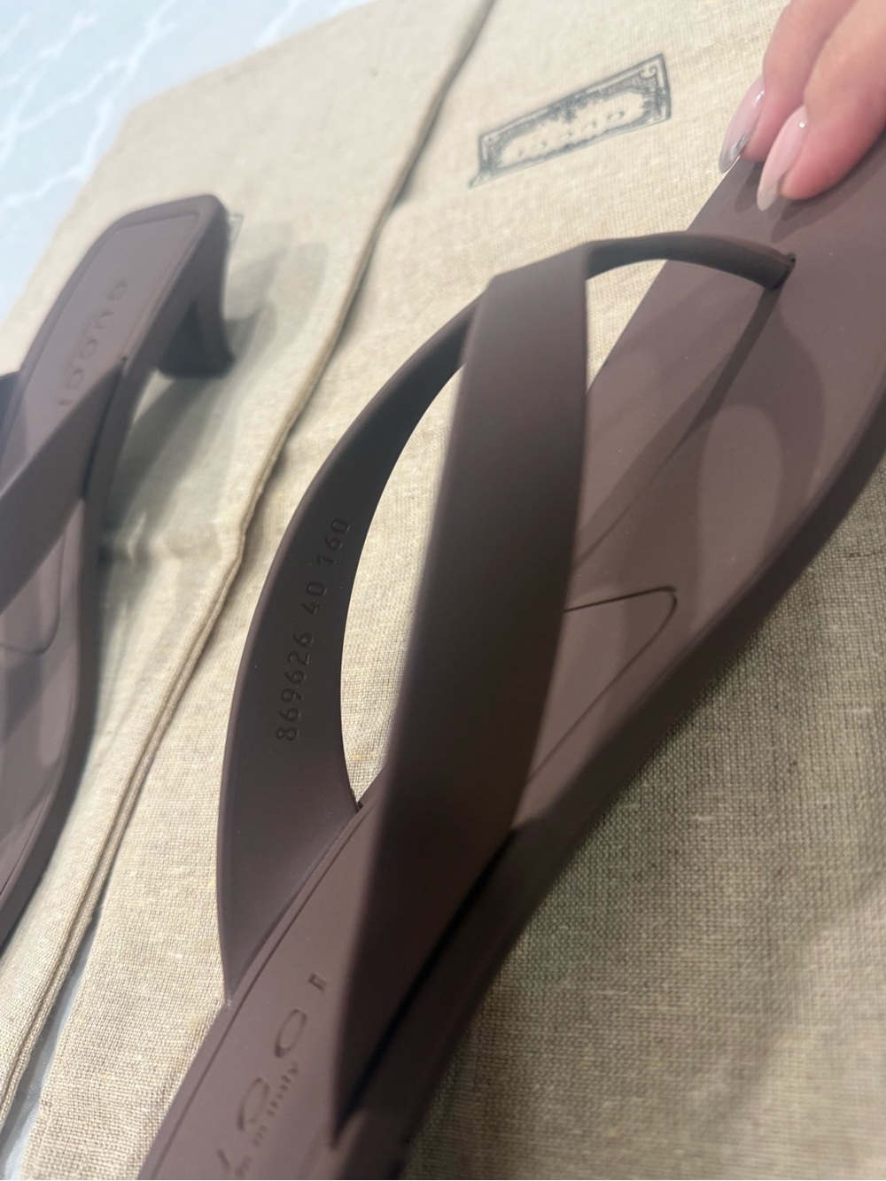 Gucci Brown Heeled Thong Mules - Picture 4 of 10